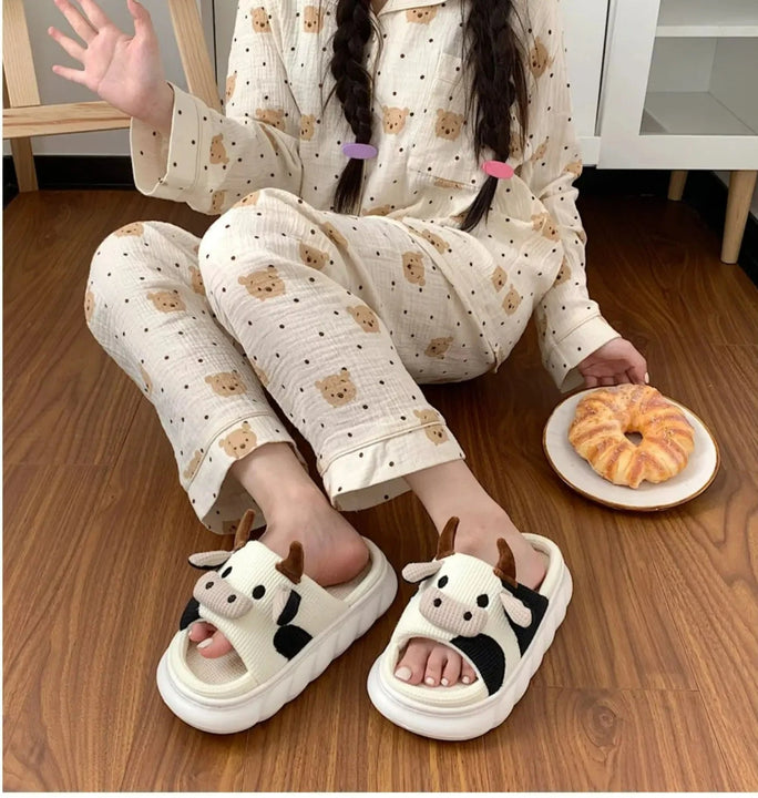 MUUU PANTUFLAS TENDENCIA VAQUITA UNISEX 🐮